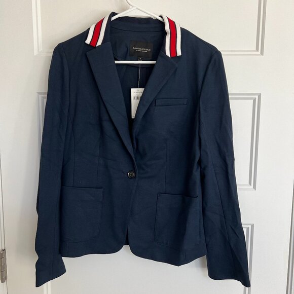 NWT Banana Republic Classic-Fit Ponte Contrast-Collar Blazer Size 4 - Picture 4 of 12
